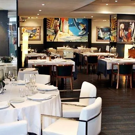 Estela Barcelona 4* סיטגס