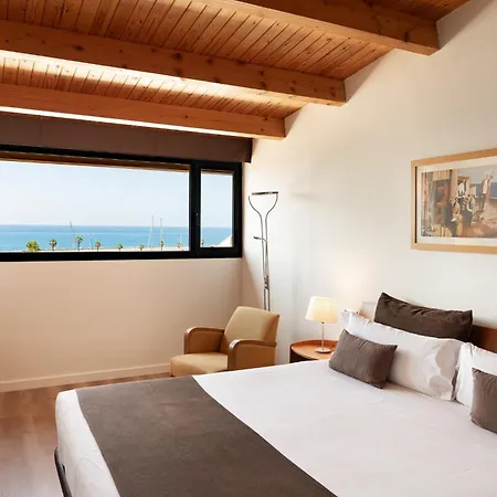 Estela Barcelona מלון 4*