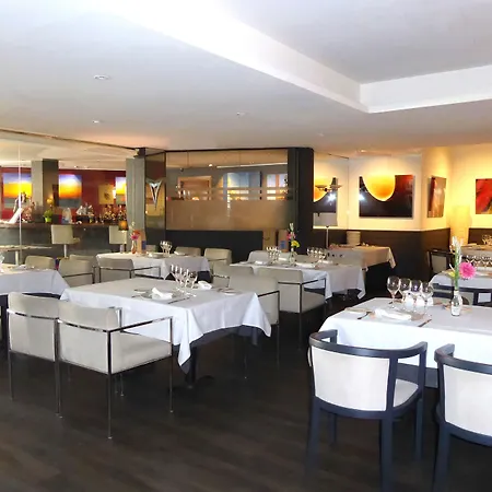 מלון Estela Barcelona 4*