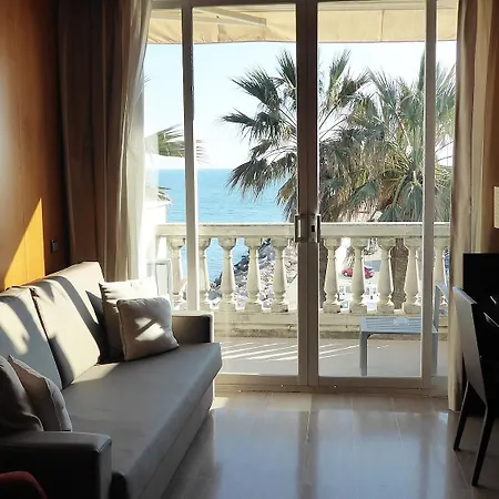 Estela Barcelona 4*