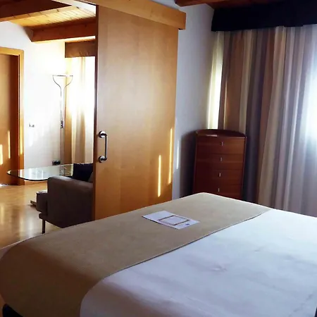 Ξενοδοχείο Estela Barcelona 4*