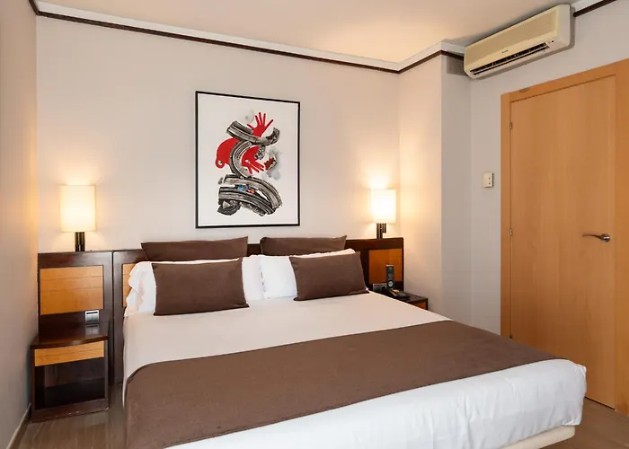 Estela Barcelona מלון סיטגס