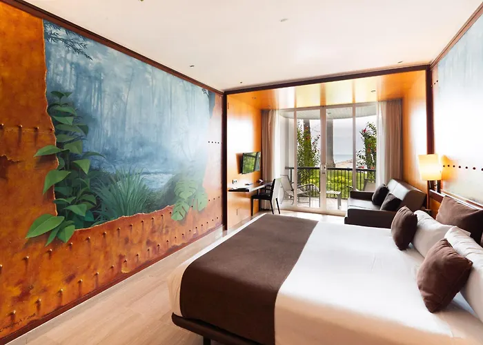 Estela Barcelona Hotel 4*