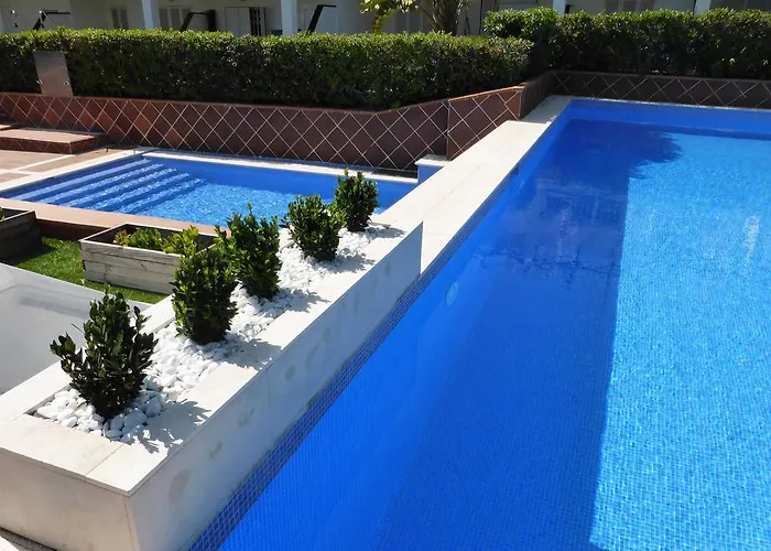 Estela Barcelona 4* סיטגס