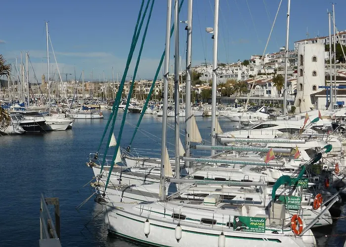 Estela Barcelona מלון סיטגס